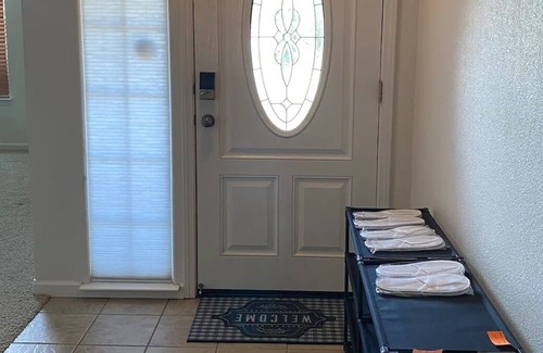 Chico House | Comfortable property near Bidwell park