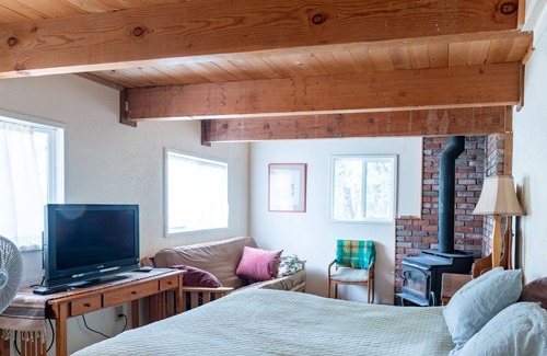 Sierra City Cabin | Comfortable Quiet Cabin In A Quaint Mountain Town
