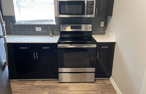 Atlanta Apartment | Comfortable & Quiet living in the Vinings area