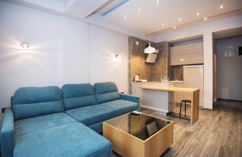 Centar House | Comfortable Room with Free Breakfast | Just Minutes from Skopje Fortress