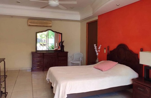 Veracruz Bed & Breakfast | Comfortable room with terrace and kitchenette
