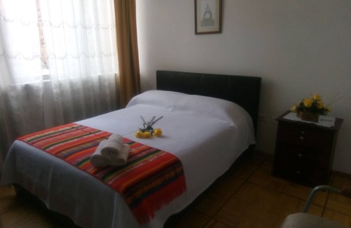 Miraflores Bajo Bed & Breakfast | COMFORTABLE ROOMS CENTRO HISTORICO DE QUITO