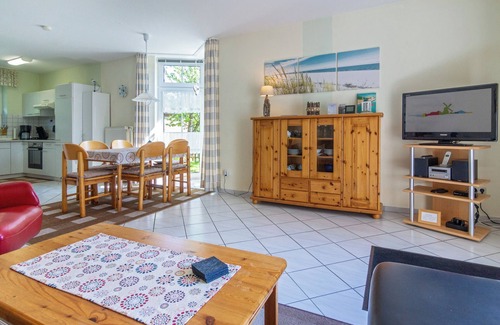 Neßmersiel House | Comfortable semi-detached house Westwind with garden