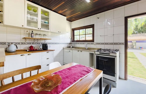 Cotia House | Comfortable single-storey house in Granja