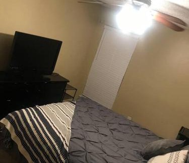 Round Rock House | Comfortable + Spacious Family Home (WFH Friendly)