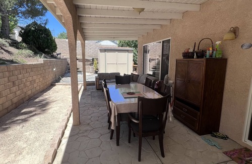 Lancaster House | Comfortable & spacious room in a family home. New furniture. Safe neighborhood!