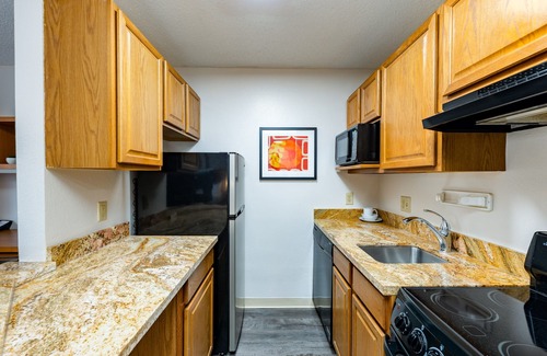 George Bush Park/Eldridge Apartment | Comfortable Stay in Houston's Energy Corridor
