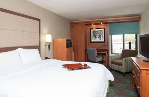 Thurston Hotel | Comfortable Stay w/Heated Pool & Free Hot Breakfast, Perfect for UM Visits