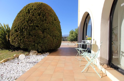 Cagnes-sur-Mer Apartment | Comfortable studio (30m2) with pool and garden