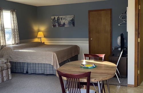 Mountain Home Condo | Comfortable Studio on beautiful Bull Shoals Lake- #7