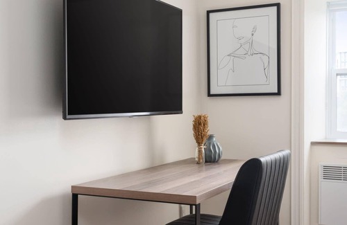 Latin Quarter Apartment | Comfortable studio for a city-break