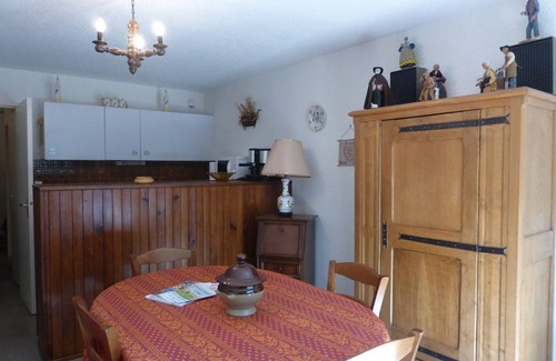 Le Super-Sauze Apartment | Comfortable studio for 5 with balcony and parking at Super Sauze