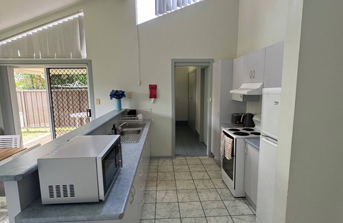 Nambucca Heads House | Comfortable Stylish Townhouse close to cafes, beach, forest & river
