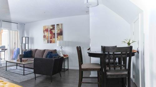 Village North Apartment | Comfortable Townhouse in Whistler Village w Hot Tub