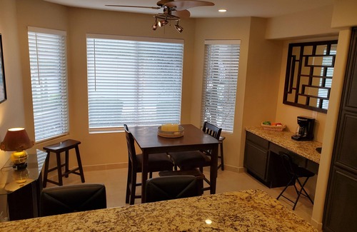 Paradise Valley Village House | Comfortable upscale home in north central Phoenix