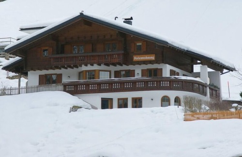 Silbertal Apartment | Comfortable vacation apartment with a wonderful view, simply to feel good