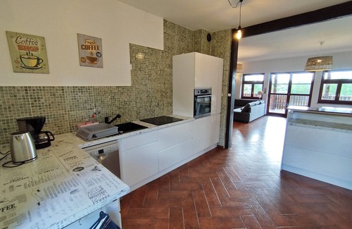 Zlocieniec House | Comfortable vacation home with lots of privacy and private access to a huge lake