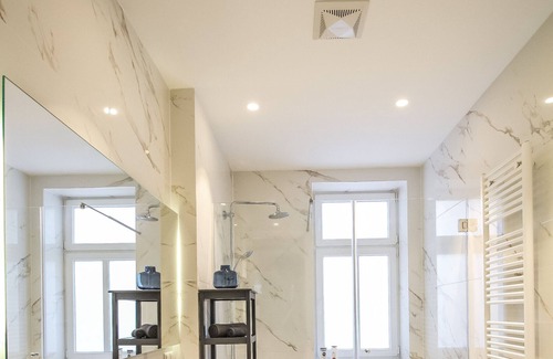 Floridsdorf Villa | Comfortable, well-located Premium Villa SW