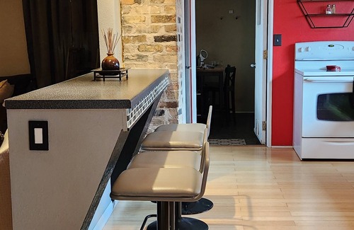 Butte Des Morts House | Comfortable whole house rental, convenient to so many Oshkosh events!