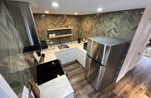 Cobble Hill Other | Comfortable1 bedroom suite located in Cowichan Valley close to various wineries.