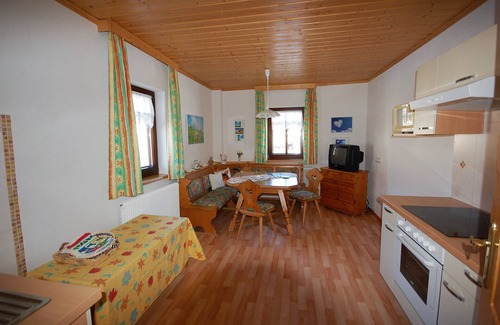 Michaelerberg-Pruggern House | Comfortably furnished vacation home in the mountains