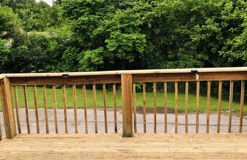 Crittenden House | Comfortably sleeps 7, 3 bedroom 2 FULL bath newly updated home, with lower level