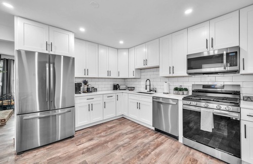 Rolling Meadows House | Comforting Retreat Near Woodfield Mall by RedAwning