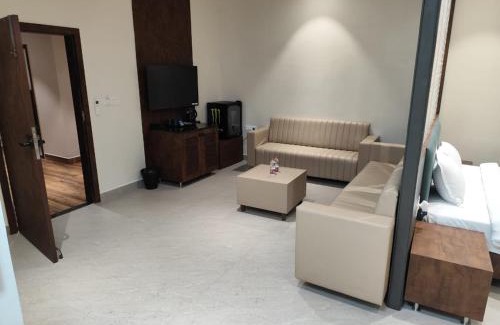 Hanmakonda Hotel | Comfortstay Luxury Rooms