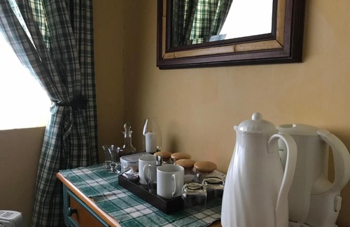 Lady Grey House | Comfrey Cottage