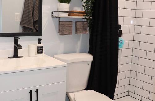 Hollywood Apartment | Comfy 1-BR Studio in South Florida Near beach - AC, Washing Machine, Netflix