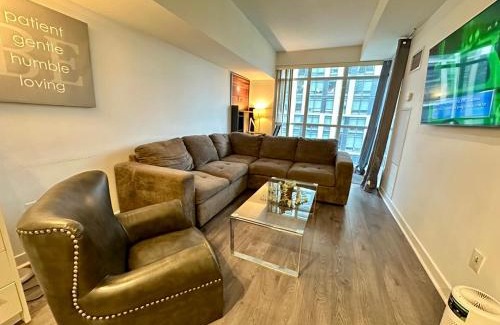 CityPlace Apartment | Comfy 1Bdrm den 2Baths with 3 real beds plus parking