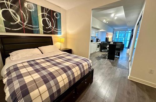 CityPlace Apartment | Comfy 1Bdrm den 2Baths with 3 real beds plus parking