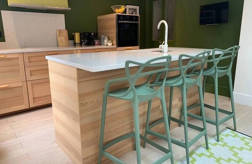 Ilminster House | Comfy 3BD Home with Patio in Peaceful Ilminster