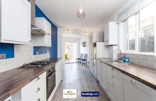 Splott House | Comfy 3bed House By StirkMartin Stays Short Lets & Serviced Accommodation Cardiff With Free Parking & 8mins to City Centre