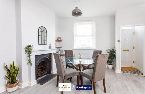 Splott House | Comfy 3bed House By StirkMartin Stays Short Lets & Serviced Accommodation Cardiff With Free Parking & 8mins to City Centre