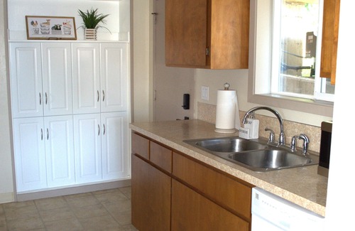 Lewiston Condo | Comfy and Cozy 2-bedroom, 1 bath basement condo in lovely Lewiston with WiFi