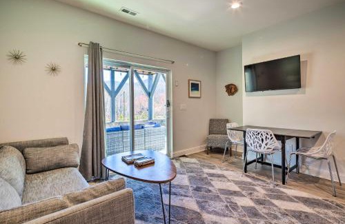 Skyland Apartment | Comfy Asheville Vacation Rental with Hot Tub!
