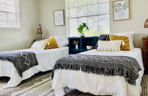 Ocala House | Comfy Beds, Horse Farms Nearby!