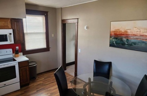 Carthage Apartment | Comfy bungalow