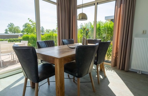 Linden Ski Chalet | Comfy chalet with dishwasher near a nature reserve