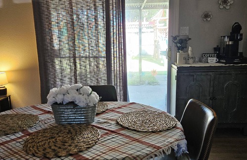 Barker Apartment | Comfy, Charming & Cozy Residence for Two+