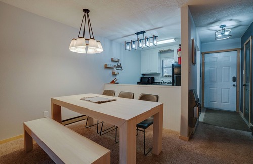 Angel Fire Condo | Comfy Condo near Shuttle Pick up