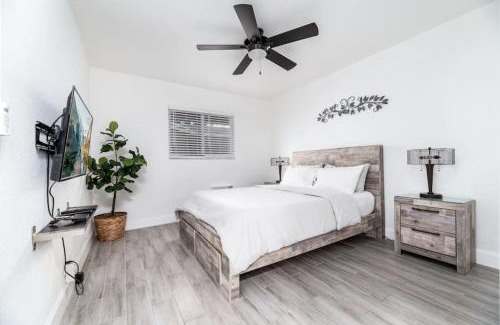 Middle River Terrace Apartment | Comfy Condos at Middle River Apt 3