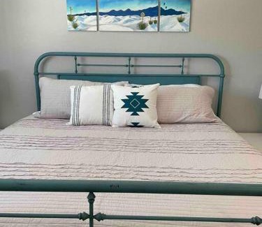 Ladera West House | Comfy, contemporary quiet retreat vacation home with views