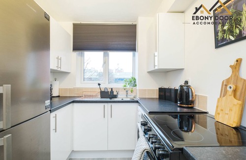 West Thurrock Apartment | Comfy Contractor Guest Apartment