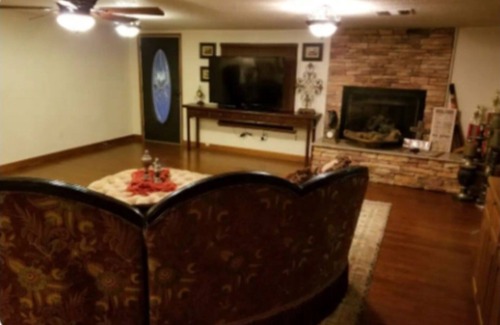 Seminole House | Comfy Country Home