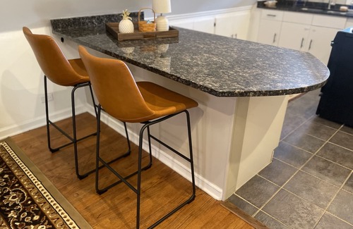 River Forest House | Comfy Cozy 2BR Home Away from Home