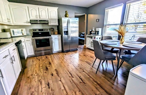 Jacksonville House | Comfy, Cozy, & Chic! - 3bed 2bath home in Jacksonville, NC