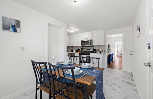 Constable Hook Condo | Comfy Cozy retreat - NYC & NWK w/free parking