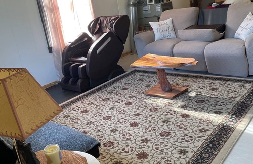 International Falls House | Comfy Cozy Cabin